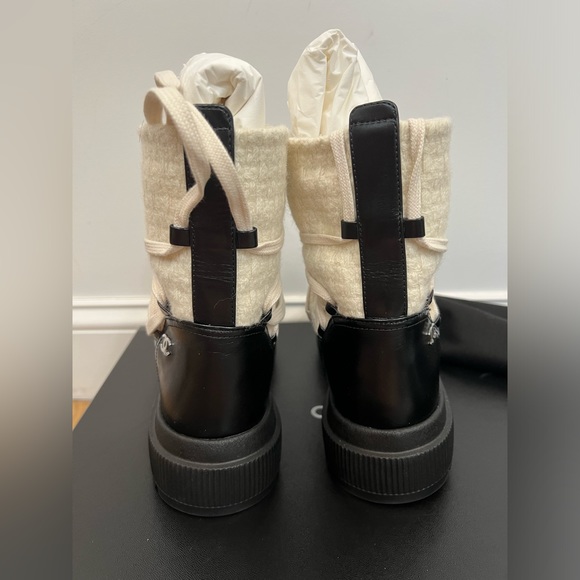 Chanel Tweed Snow Boots Black Beige Size 38 - Picture 5 of 8